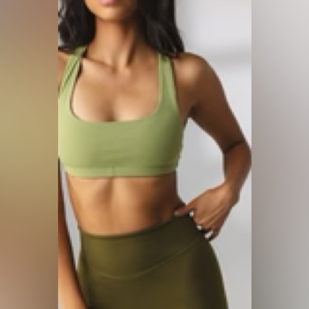 Balance Athletica/Vitality Racerback Core Sports Bra in Moss green XL D+
